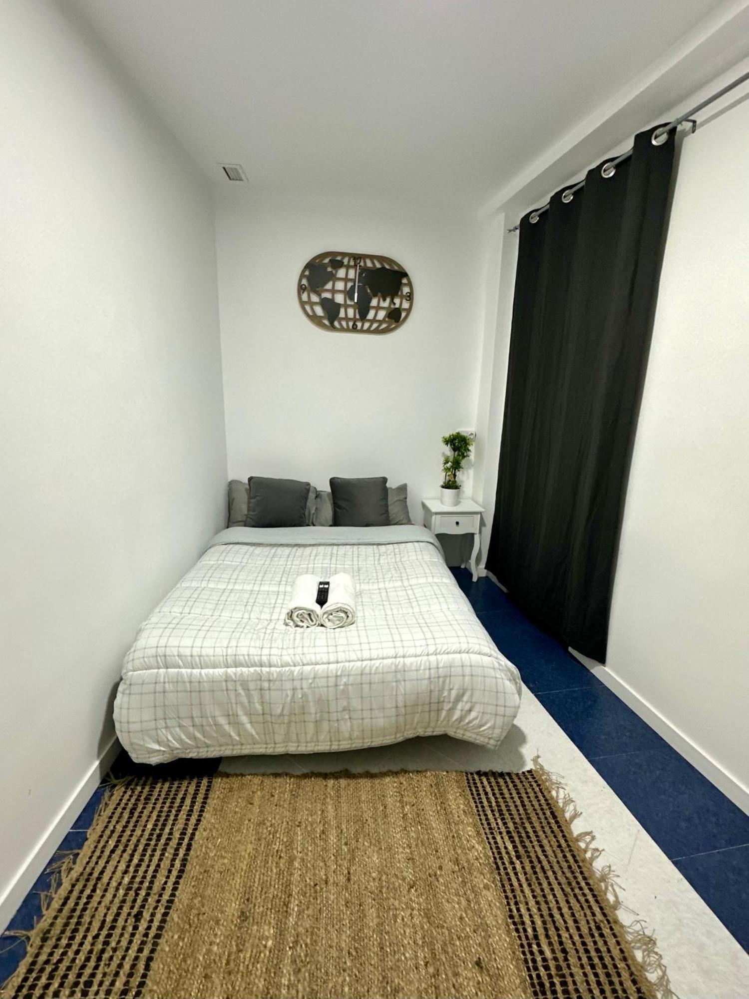 Rooms Mediavilla Мадрид Экстерьер фото